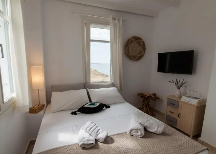 Luxurious Choulakia Retreat W Swimming Pool & View * Houlakia (Mykonos)